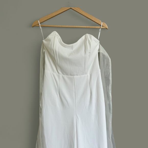 NWT Lulus Pristine Aura White Tie-Strap Off the Shoulder Jumpsuit size Small - Picture 9 of 12